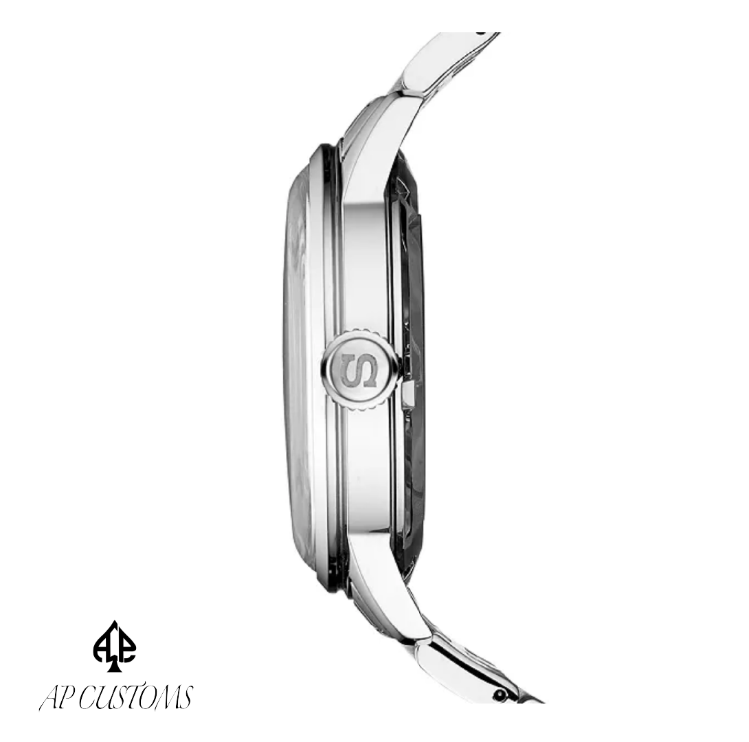 Exhibition caseback — Seiko-based movement